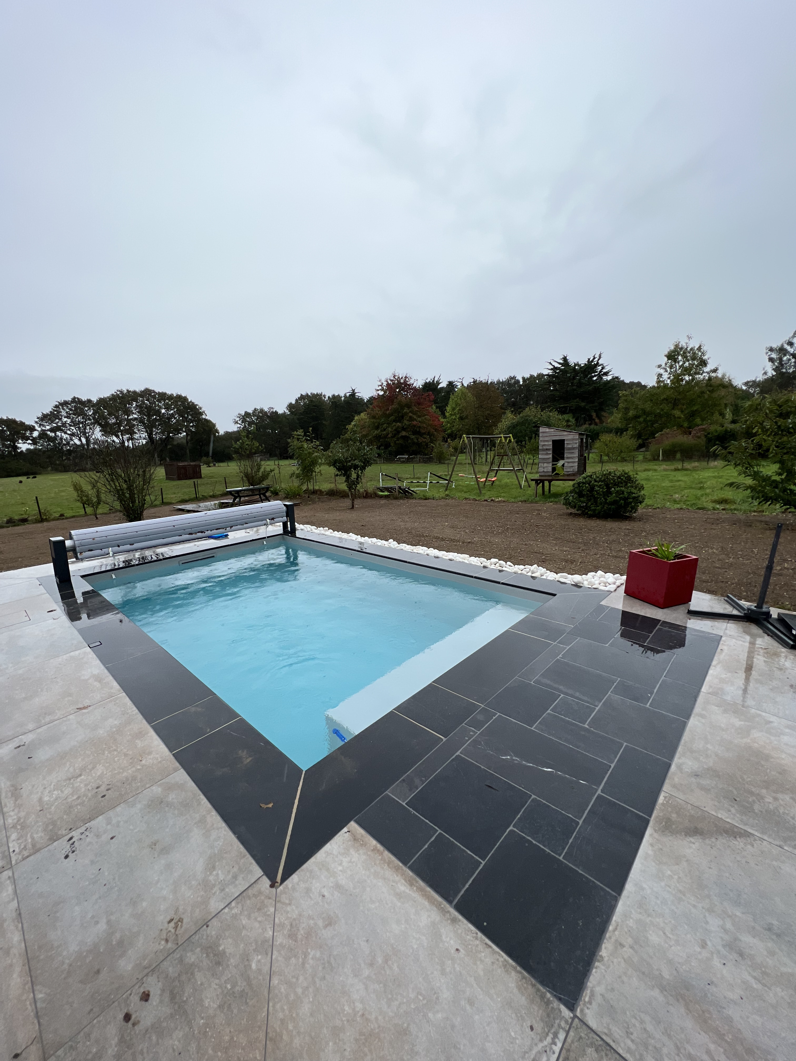 Piscine 5×3 m Saint-Lyphard vue terminée